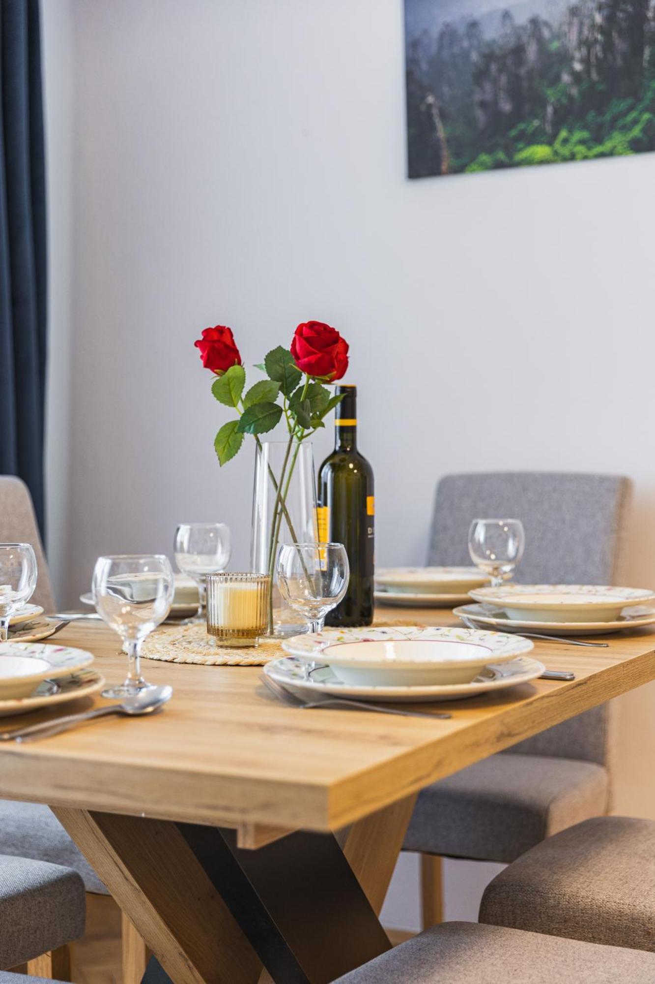 Polarna Escape With Balcony Apartament